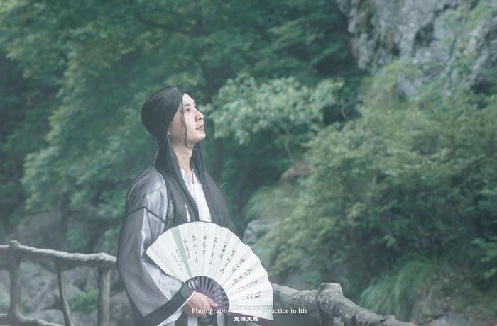 仙剑6：忍了虞书欣“胖头鱼脸”，实在忍不了穿20厘米高跟鞋的他